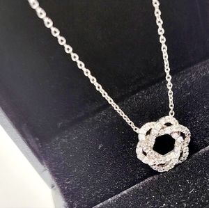 🛍️ | Sparkle & Dainty - Necklace - Knot - Wreath - Rhinestines- Crystal Sparkly